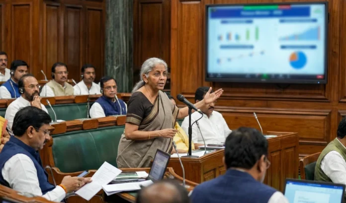 कच्चे तेल की कीमतों का भारतीय अर्थव्यवस्था पर असर नहीं: वित्त मंत्री