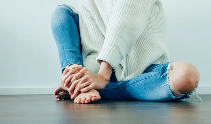 यूरिक एसिड और जोड़ों के दर्द से राहत पाने के लिए चमत्कारी डिटॉक्स ड्रिंक