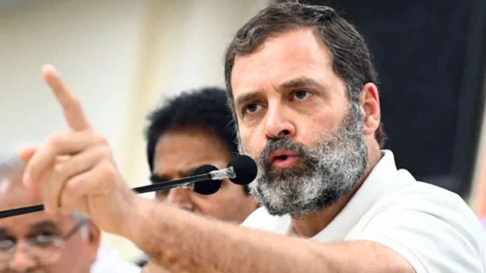 PM मोदी के 'माफ़ी' बयान पर राहुल गांधी का पलटवार, विपक्ष भी हमलावर